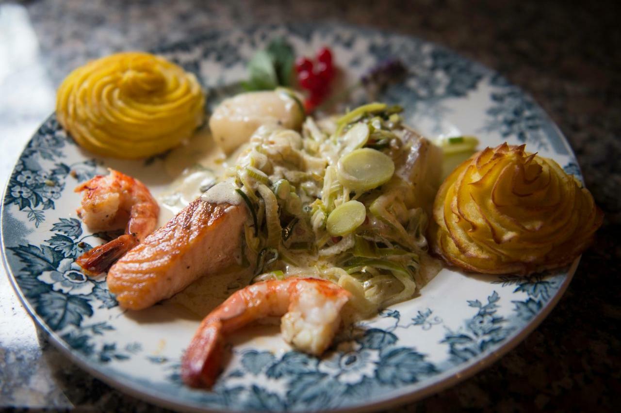 Le Reve D'Aghon Chambres Et Restaurant Bagnères-de-Bigorre Εξωτερικό φωτογραφία